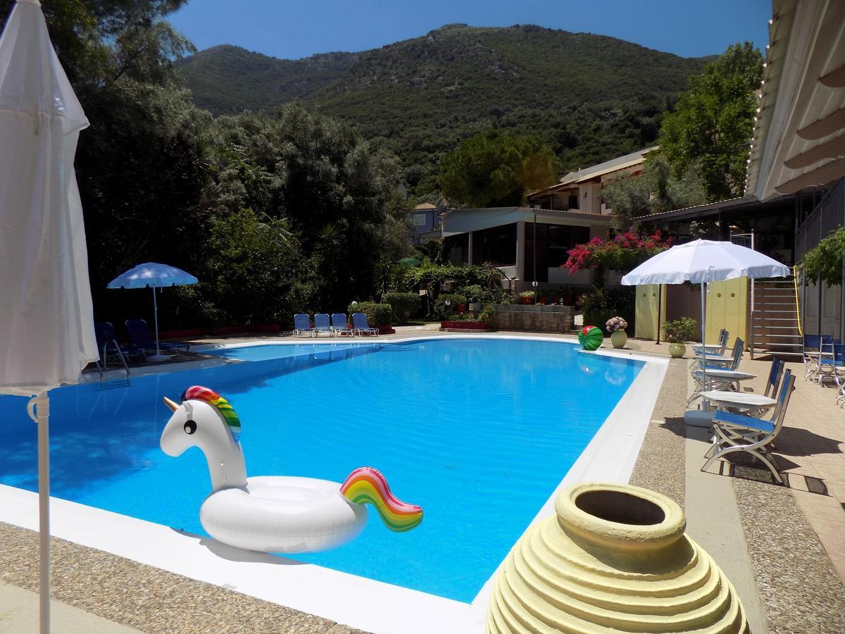 Lefkas Blue Hotel Nikiána Kültér fotó