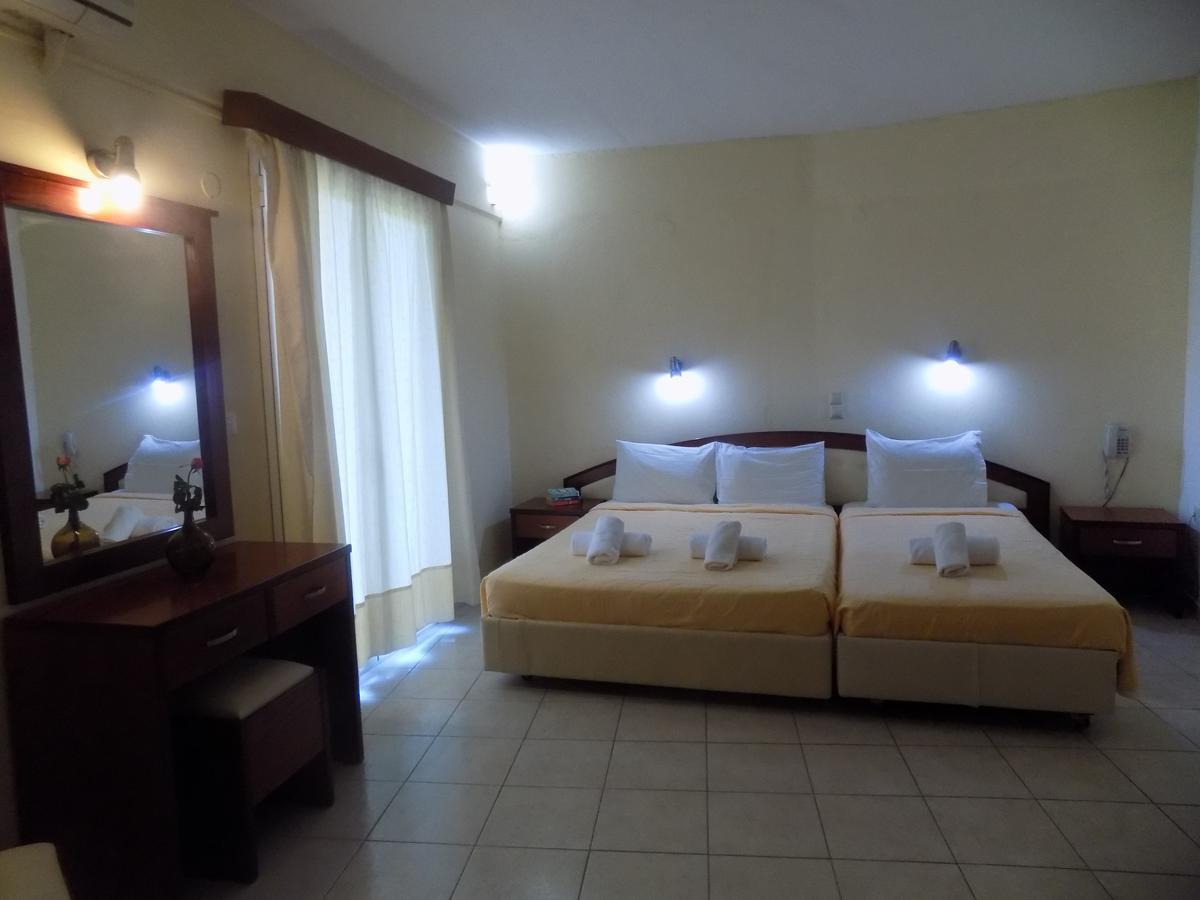 Lefkas Blue Hotel Nikiána Kültér fotó